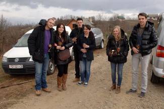 Požežani s gostima u vinogradima slave Grgurevo 