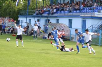 Favoriti izbačeni na domaćim terenima: U finale idu Slavonija i Jakšić