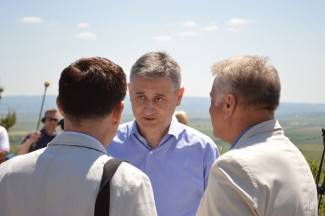 Vrh HDZ-a u Venju kod Enjingija: Pogledajte tko je sve došao