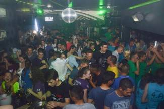 Norijada u Platinumu: Maturanti slavili kraj srednje škole do kasno u noć