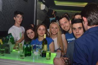 Norijada u Platinumu: Maturanti slavili kraj srednje škole do kasno u noć