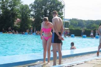 Vrući dan na požeškim bazenima: 9.8.2015.