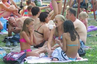 Vrući dan na požeškim bazenima: 9.8.2015.