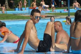 Vrući dan na požeškim bazenima: 9.8.2015.