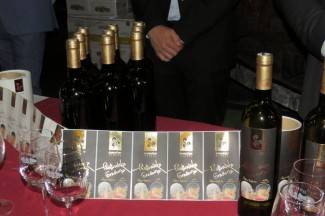 Kutjevo: Punjenje Festivalskog vina