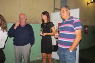 Kutjevo: Punjenje Festivalskog vina