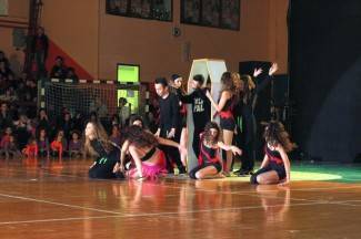 Rasplesana Požega za gladne: Tema koreografija Afrika i ¨Marijini obroci¨