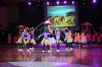 Rasplesana Požega za gladne: Tema koreografija Afrika i ¨Marijini obroci¨