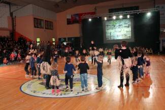 Rasplesana Požega za gladne: Tema koreografija Afrika i ¨Marijini obroci¨