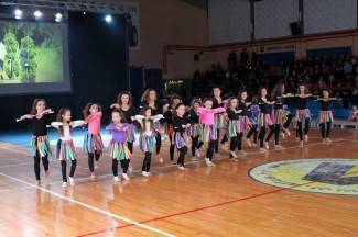 Rasplesana Požega za gladne: Tema koreografija Afrika i ¨Marijini obroci¨