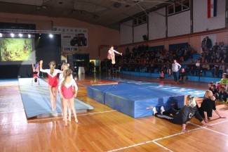 Rasplesana Požega za gladne: Tema koreografija Afrika i ¨Marijini obroci¨