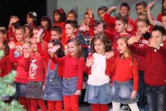 Božićna priredba starijih skupina Dječjih vrtića Požega, 22.12.2015.