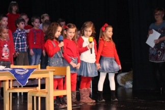 Božićna priredba starijih skupina Dječjih vrtića Požega, 22.12.2015.