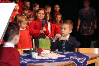 Božićna priredba starijih skupina Dječjih vrtića Požega, 22.12.2015.