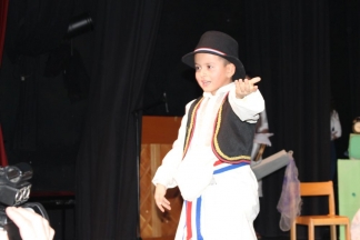 Božićna priredba starijih skupina Dječjih vrtića Požega, 22.12.2015.