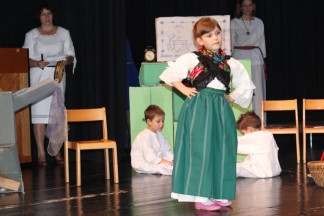 Božićna priredba starijih skupina Dječjih vrtića Požega, 22.12.2015.