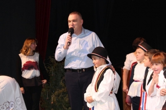 Božićna priredba starijih skupina Dječjih vrtića Požega, 22.12.2015.