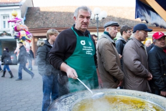 Šetnja gradom: Badnjak u Požegi, 24.12.2015.