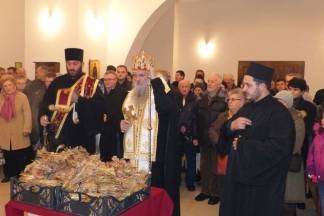 Vjernici pravoslavne vjeroispovjesti proslavili Badnjak, 6.1.2016.