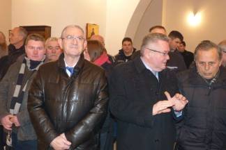 Vjernici pravoslavne vjeroispovjesti proslavili Badnjak, 6.1.2016.
