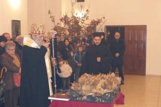 Vjernici pravoslavne vjeroispovjesti proslavili Badnjak, 6.1.2016.