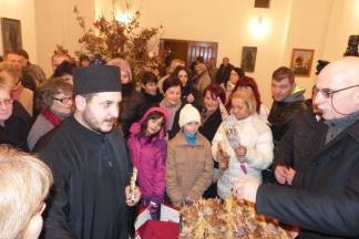 Vjernici pravoslavne vjeroispovjesti proslavili Badnjak, 6.1.2016.