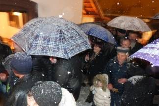 Vjernici pravoslavne vjeroispovjesti proslavili Badnjak, 6.1.2016.