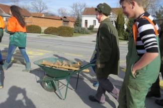 Brestovac: Maškare učenika OŠ Dragutina Lermana