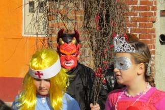 Brestovac: Maškare učenika OŠ Dragutina Lermana