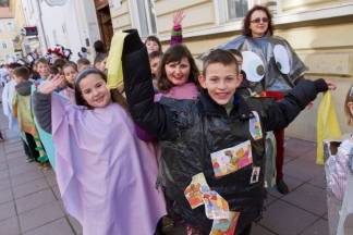 Požega: Dječje maškare, 9.2.2016.