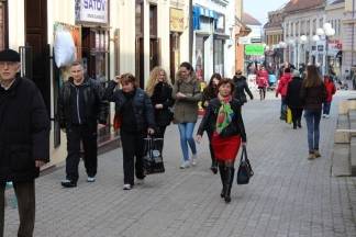Osjeća se proljeće u zraku: Subotnja šetnja Požegom, 27.2.2016.