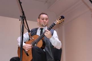 Dani Glazbene škole Požega: Izložba fotografija Vladimira Mandića i koncert profesora