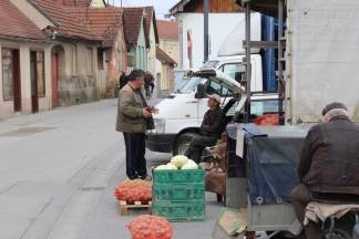 Ponuda na požeškoj tržnici, 10.3.2016.