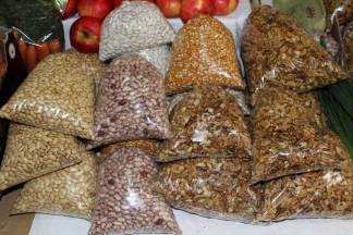 Ponuda na požeškoj tržnici, 10.3.2016.