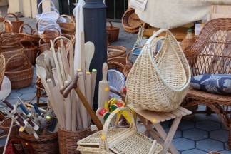 Uskrsni sajam i Veliki petak u pješačkoj zoni u Požegi, 25.3.2016.