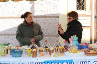 Uskrsni sajam i Veliki petak u pješačkoj zoni u Požegi, 25.3.2016.
