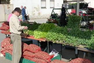 Ponuda četvrtkom na požeškoj tržnici, 7.4.2016.