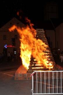 Ivanjski krijes i koncert Nene Belana: 21.6.2016.