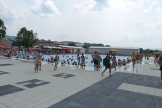 Nedjelja na požeškim bazenima