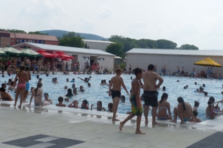 Nedjelja na požeškim bazenima