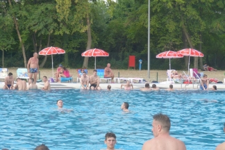 Nedjelja na požeškim bazenima