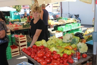 Ponuda četvrtkom na požeškoj tržnici: 4.8.2016.