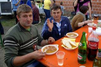 Velika: Najduži stol u Hrvata 2012.