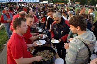 Velika: Najduži stol u Hrvata 2012.