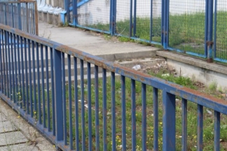 Nekad ponos danas pustoš: nogometni stadion i bazeni u Velikoj