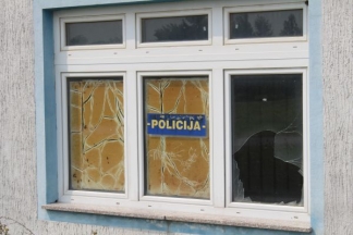 Nekad ponos danas pustoš: nogometni stadion i bazeni u Velikoj