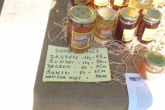 Ponuda četvrtkom na požeškoj tržnici: 25.08.2016.