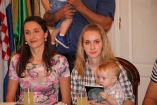 Prijem beba i roditelja u Gradu Požegi:12.9.2016.