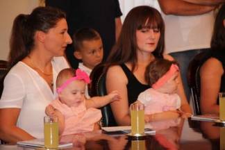 Prijem beba i roditelja u Gradu Požegi:12.9.2016.