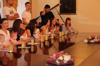 Prijem beba i roditelja u Gradu Požegi:12.9.2016.